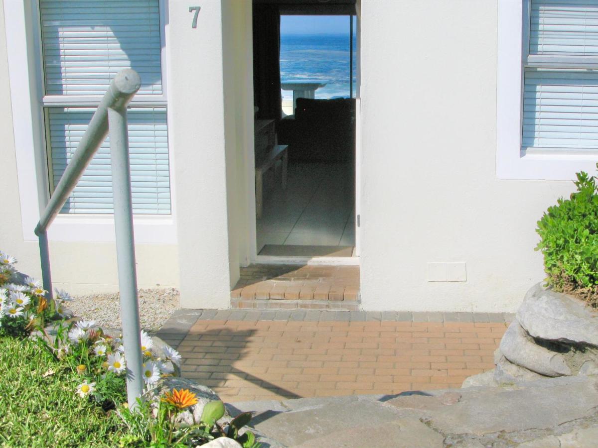 Villa Beachfront House - Hermanus Whale View Extérieur photo