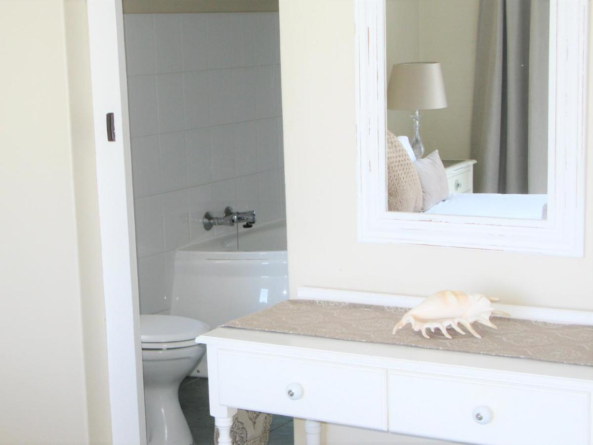 Villa Beachfront House - Hermanus Whale View Extérieur photo