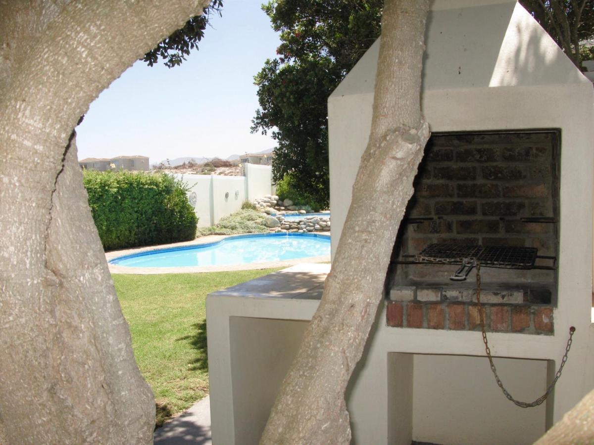 Villa Beachfront House - Hermanus Whale View Extérieur photo